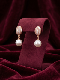 The Heritage Dome & Pearl Drop