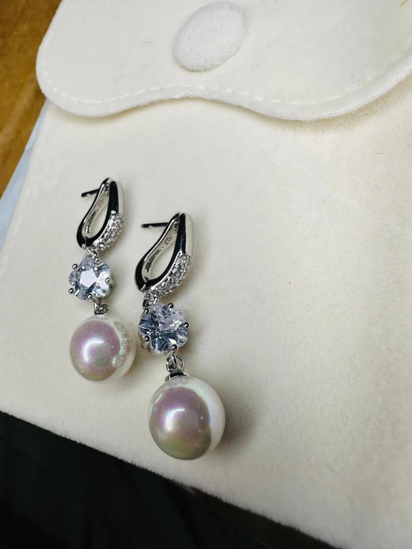 The Aurora Pearl & Solitaire Drop