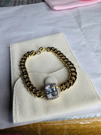 The Cushion Halo Cuban