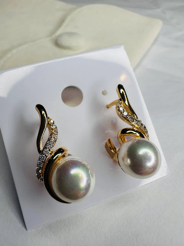 The Serenity Grey Pearl Drop