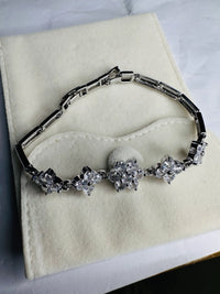 The Polished Flora Station Bracelet