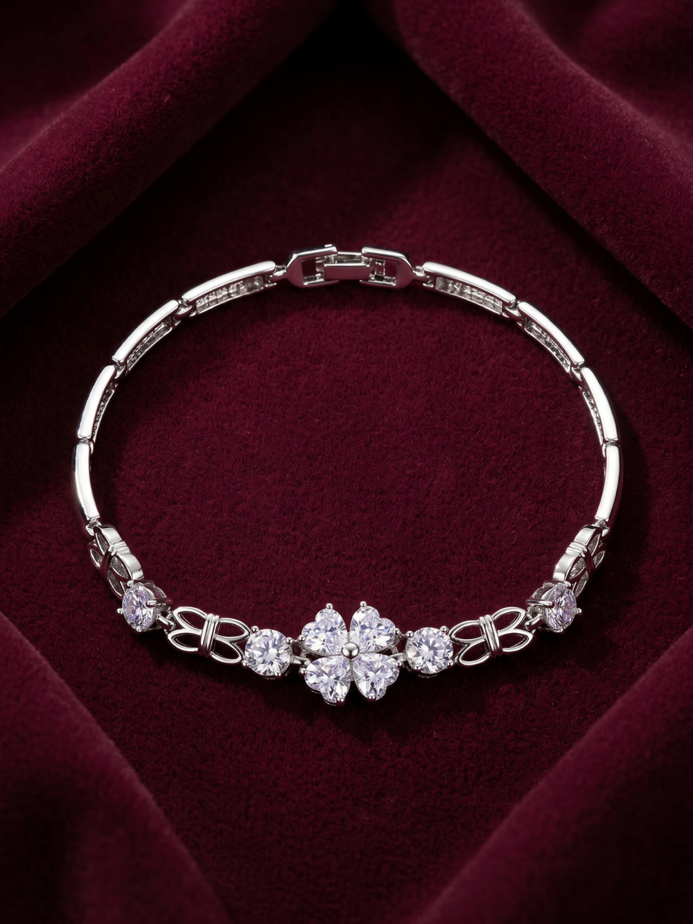 The Pear Cut Floral Link