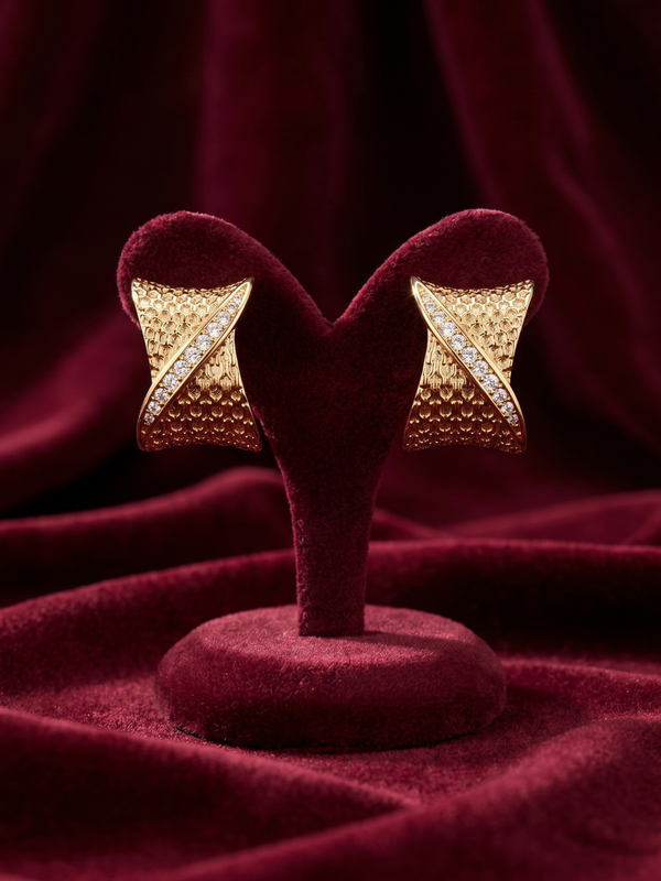 The Sculptural Twist Hoop