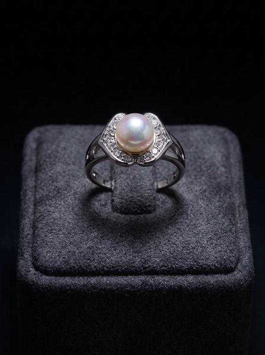 The Iridescent Pearl Bloom