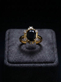 The Onyx Hexagon Halo