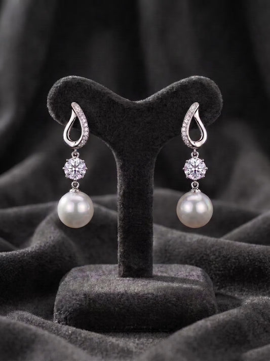The Aurora Pearl & Solitaire Drop