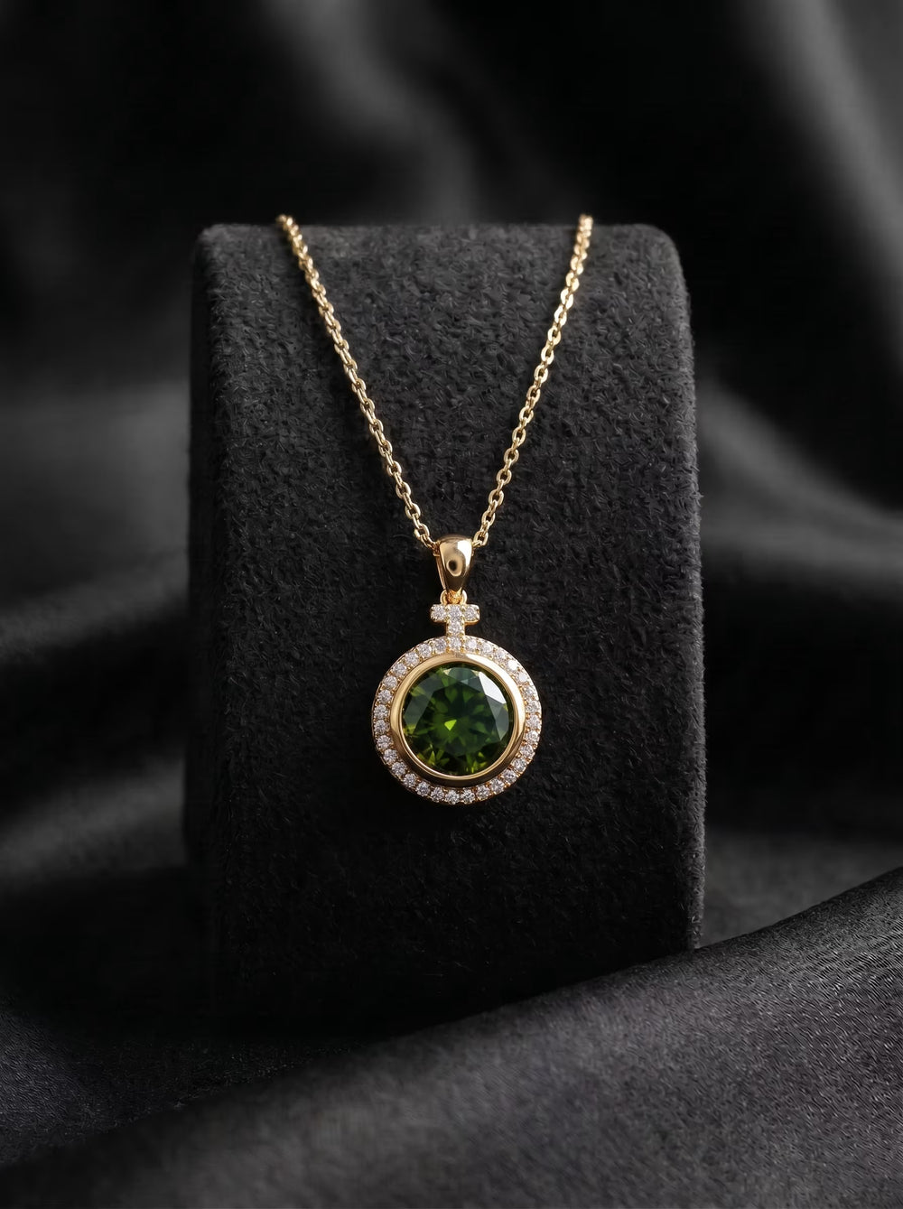 The Green Crystal Halo Pendant