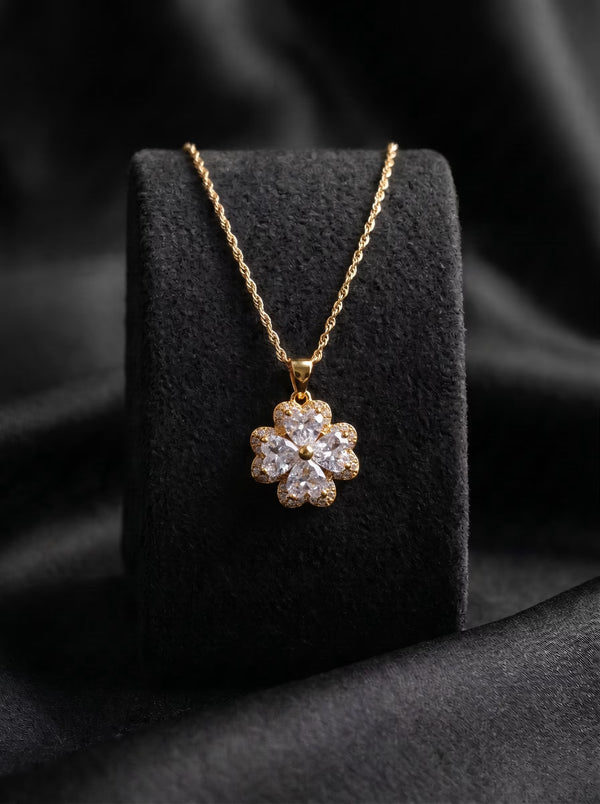 The Morganite Clover Pendant